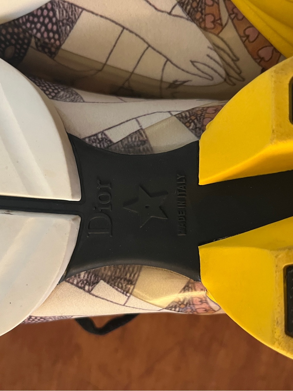Dior d Connect Cream and Black Sneakers with Yellow Accent - Picture 9 of 11